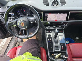 2023 Porsche Macan – miniatura 10