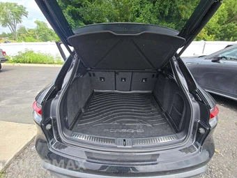 2023 Porsche Macan - miniatura 14