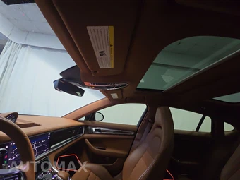 2023 Porsche Panamera 4 E-Hybrid Platinum Edition Hatchback - miniatura 20