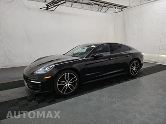 2023 Porsche Panamera 4 Platinum Edition