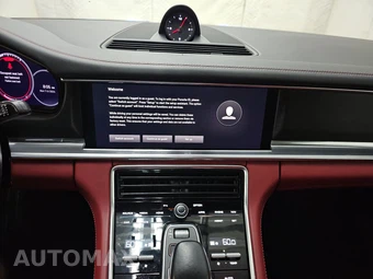 2023 Porsche Panamera 4 Platinum Edition – miniatura 11