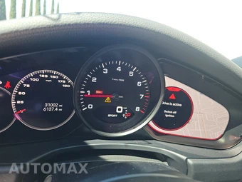 2023 Porsche Panamera 4 Platinum Edition – miniatura 12