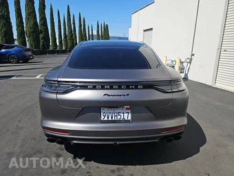 2023 Porsche Panamera 4 Platinum Edition – miniatura 5