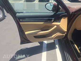 2023 Porsche Panamera 4 Platinum Edition – miniatura 9