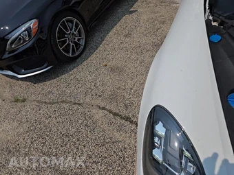 2023 Porsche Panamera 4 – miniatura 22