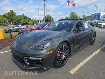 2023 Porsche Panamera GTS