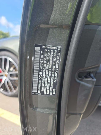 2023 Porsche Panamera GTS – miniatura 5