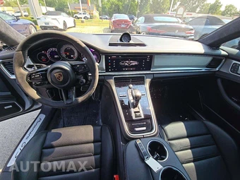 2023 Porsche Panamera GTS – miniatura 10