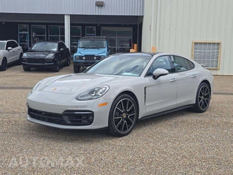 2023 Porsche Panamera Platinum Edition