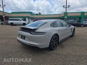 2023 Porsche Panamera Platinum Edition – miniatura 3
