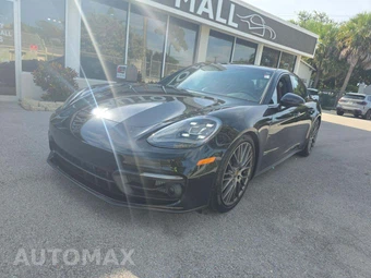 2023 Porsche Panamera Platinum Edition
