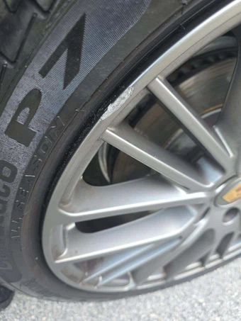 2023 Porsche Panamera Platinum Edition – miniatura 22