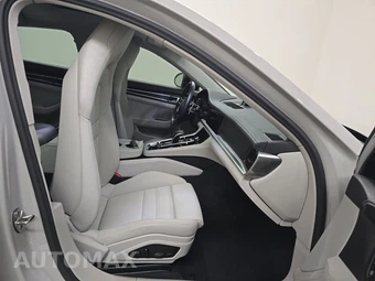 2023 Porsche Panamera Platinum Edition – miniatura 8