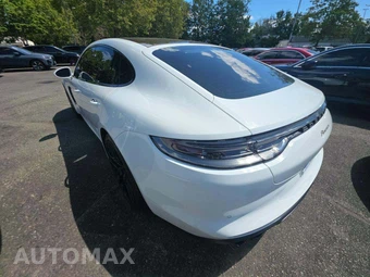 2023 Porsche Panamera Platinum Edition - miniatura 2