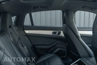 2023 Porsche Panamera Platinum Edition - miniatura 29