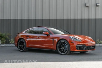 2023 Porsche Panamera Platinum Edition - miniatura 30
