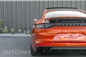 2023 Porsche Panamera Platinum Edition - miniatura 8