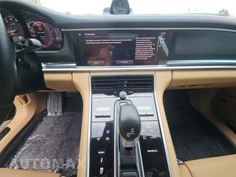 2023 Porsche Panamera Platinum Edition - miniatura 11
