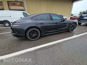 2023 Porsche Panamera Platinum Edition - miniatura 4