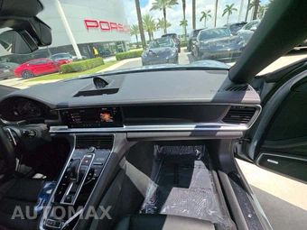 2023 Porsche Panamera Platinum Edition – miniatura 19