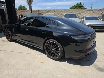 2023 Porsche Panamera Platinum Edition - miniatura 2