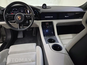 2023 Porsche Taycan GTS - miniatura 11