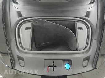 2023 Porsche Taycan - miniatura 17