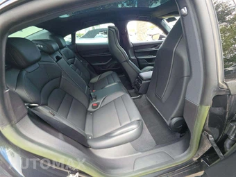2023 Porsche Taycan – miniatura 17
