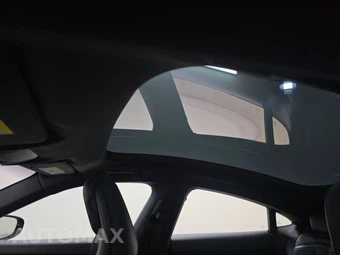 2023 Porsche Taycan – miniatura 19