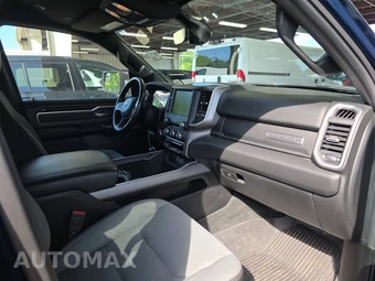 2023 Ram 1500 Big Horn Crew Cab Medium Bed - miniatura 8