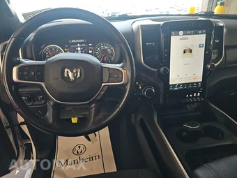2023 Ram 1500 Big Horn Crew Cab Medium Bed - miniatura 11