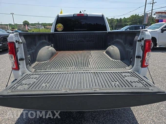 2023 Ram 1500 Big Horn Crew Cab Medium Bed - miniatura 14