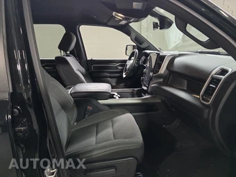 2023 Ram 1500 Big Horn Crew Cab Medium Bed - miniatura 4