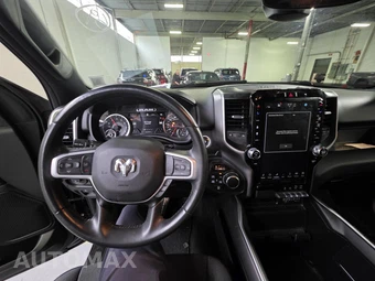 2023 Ram 1500 Big Horn Crew Cab Medium Bed - miniatura 5