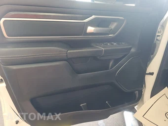 2023 Ram 1500 Big Horn Crew Cab Medium Bed - miniatura 9