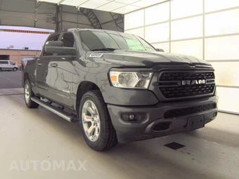 2023 Ram 1500 Big Horn Crew Cab Medium Bed - miniatura 3