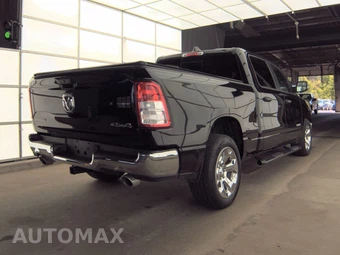 2023 Ram 1500 Big Horn Crew Cab Medium Bed - miniatura 4