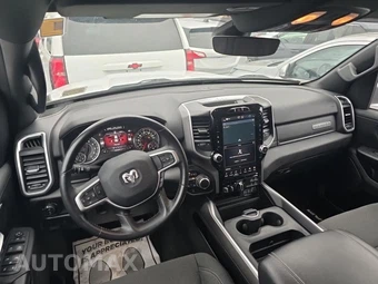 2023 Ram 1500 Big Horn Crew Cab Medium Bed - miniatura 14