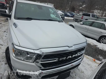 2023 Ram 1500 Big Horn Crew Cab Medium Bed - miniatura 2