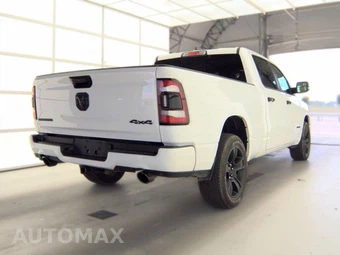 2023 Ram 1500 Big Horn Crew Cab Medium Bed - miniatura 4