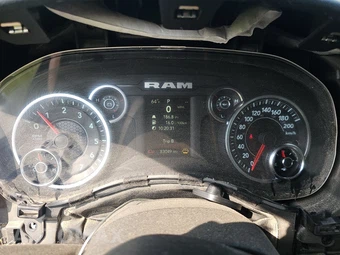 2023 Ram 1500 Big Horn Crew Cab Medium Bed - miniatura 12