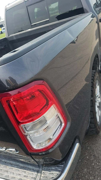 2023 Ram 1500 Big Horn Crew Cab Medium Bed - miniatura 38