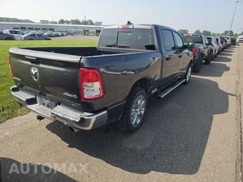 2023 Ram 1500 Big Horn Crew Cab Medium Bed - miniatura 4