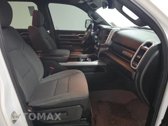 2023 Ram 1500 Big Horn Crew Cab Medium Bed - miniatura 8