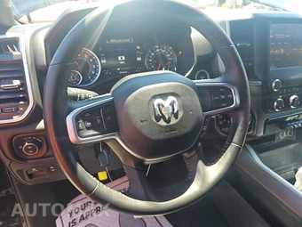 2023 Ram 1500 Big Horn Crew Cab Medium Bed - miniatura 10