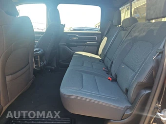 2023 Ram 1500 Big Horn Crew Cab Medium Bed - miniatura 13