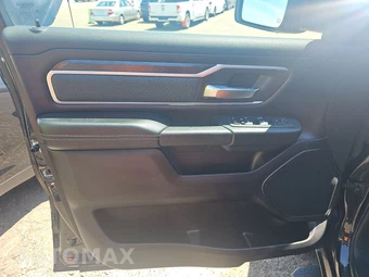 2023 Ram 1500 Big Horn Crew Cab Medium Bed - miniatura 9