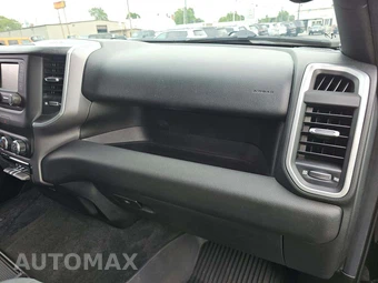 2023 Ram 1500 Big Horn Crew Cab Medium Bed - miniatura 19