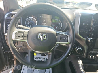 2023 Ram 1500 Big Horn Crew Cab Medium Bed - miniatura 10
