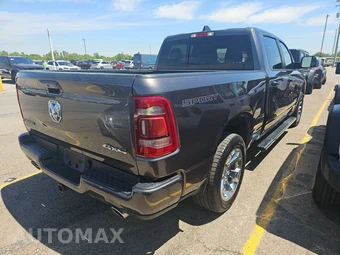 2023 Ram 1500 Big Horn Crew Cab Medium Bed - miniatura 4